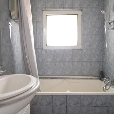 Eminescu 36 * Bucarest