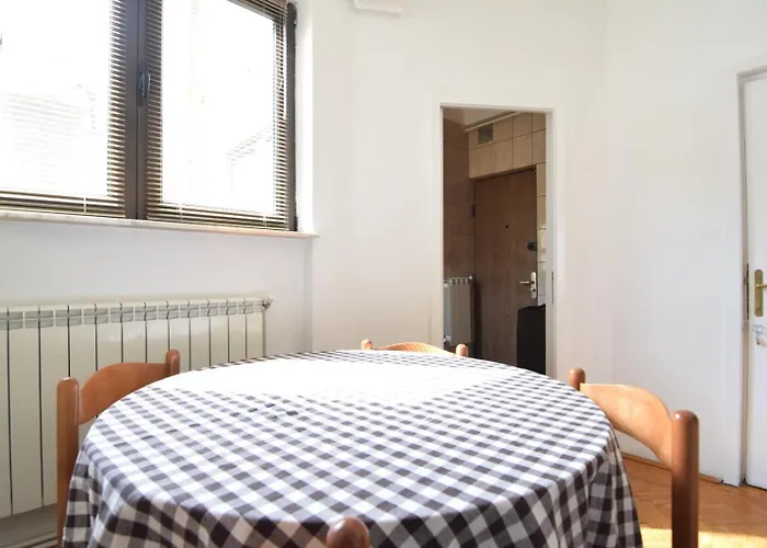 Eminescu 36 * Bucarest
