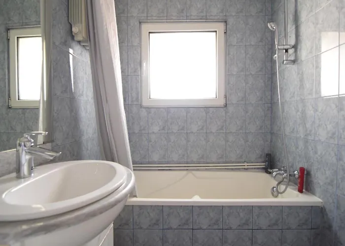 Eminescu 36 * Βουκουρέστι