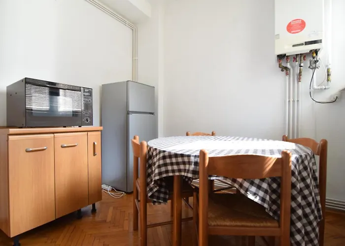Apartment Eminescu 36 *